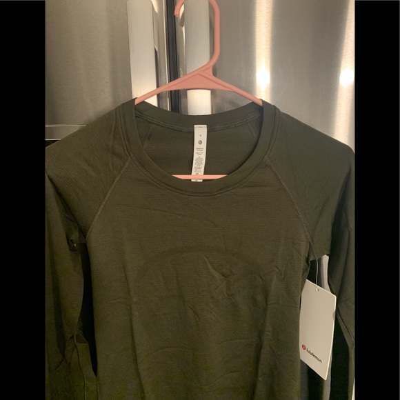 Lululemon Swiftly Tech Longsleeve NWT - Picture 12 of 12